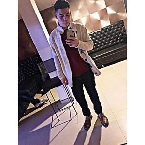 Meet your Posher, Luis